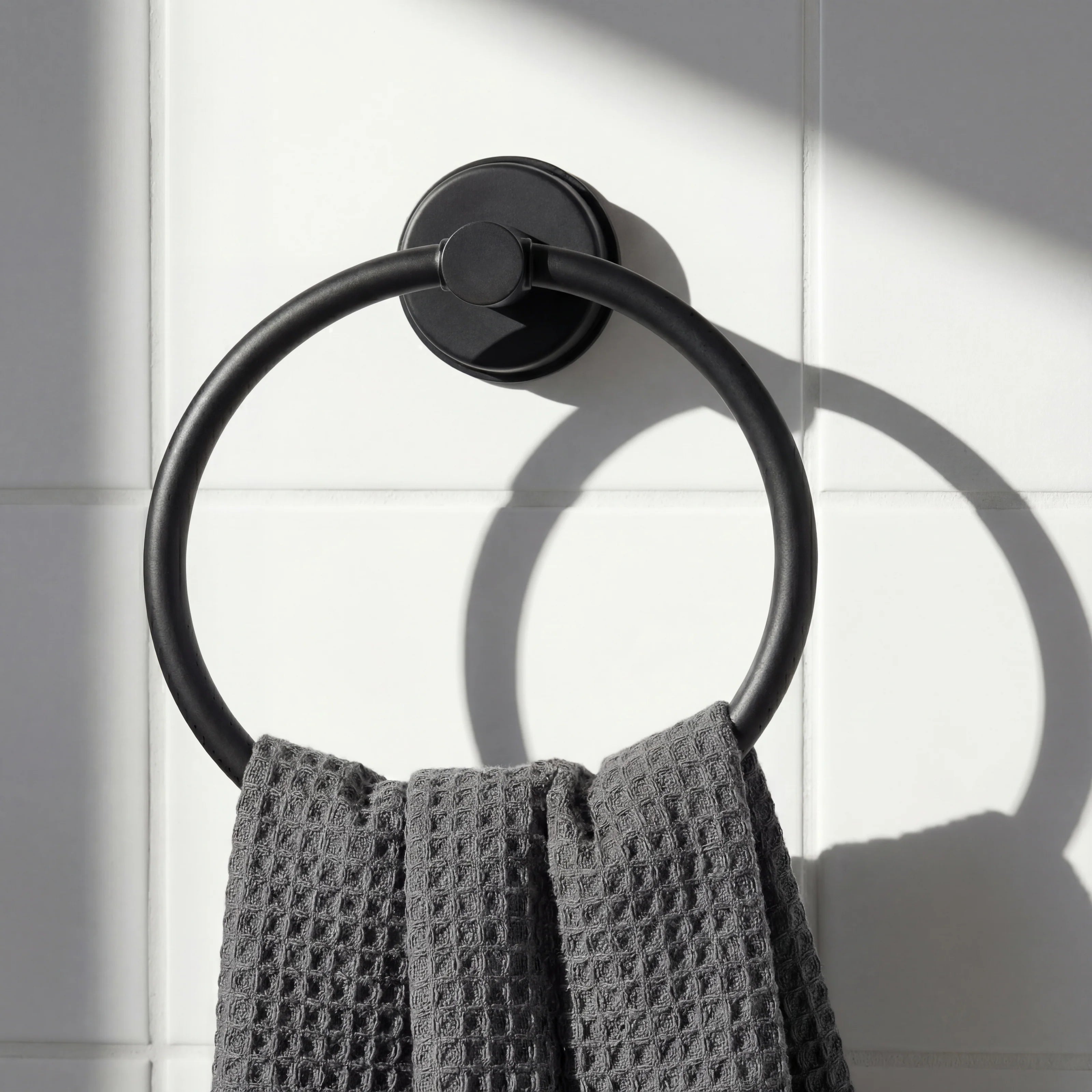 Handtuchhalter – einfache Montage ohne Bohren